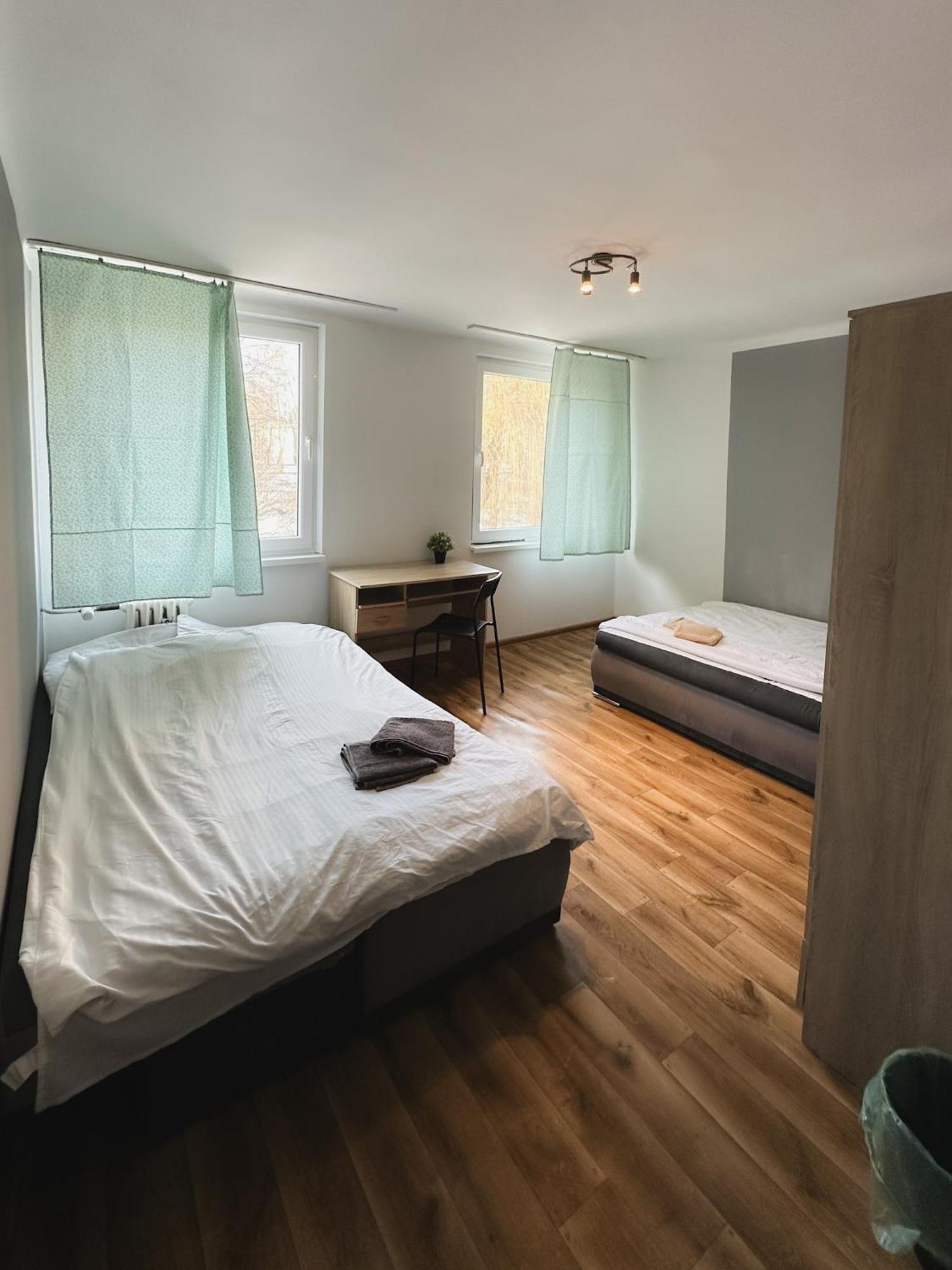 Kwadrat B&B Spiechowicza เชชูฟ ภายนอก รูปภาพ